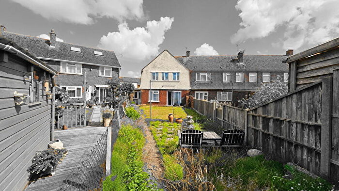 3 Bedroom End Of Terrace House For Sale In Delane Road, Deal, CT14