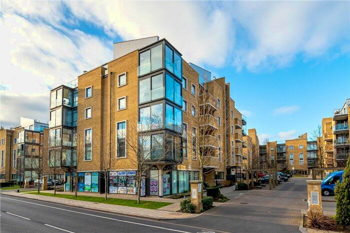 2 Bedroom Flat To Rent In Frazer Nash Close, Isleworth, TW7