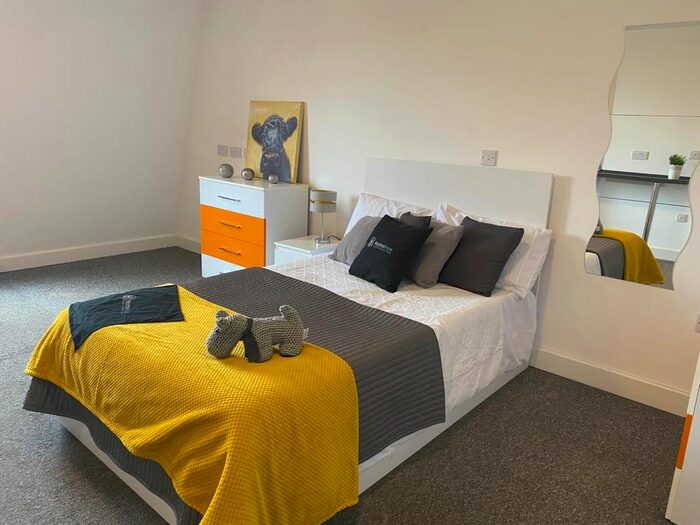 Studio To Rent In Queens Terrace, Southampton, SO14