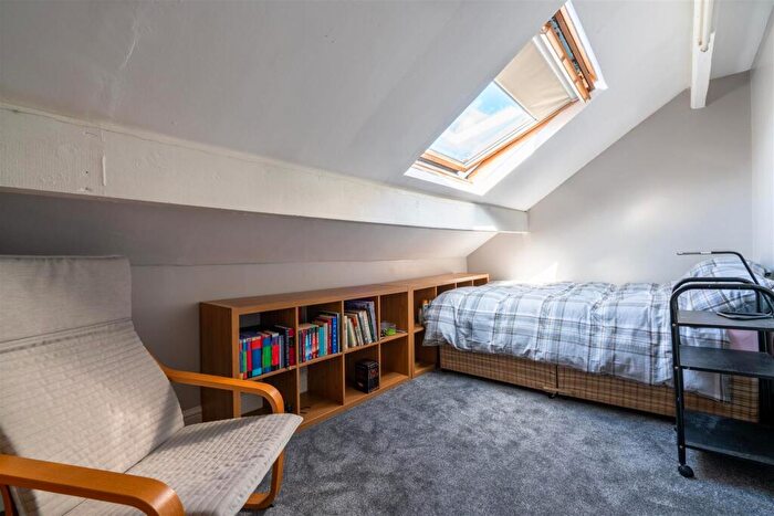 4 Bedroom House To Rent In Northfield Road, Crookes, Sheffield, S10