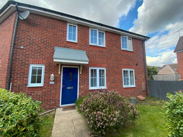 2 Bedroom House To Rent In Cossington Road, Holbrooks, CV6