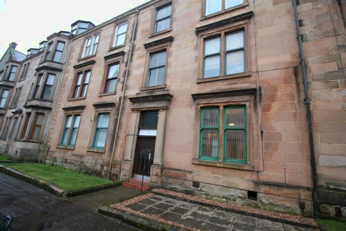 2 Bedroom Flat To Rent In Kelly Street Greenock, PA16
