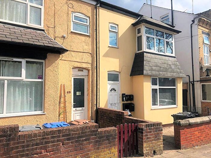 Studio To Rent In Seedley Road, Salford, M6