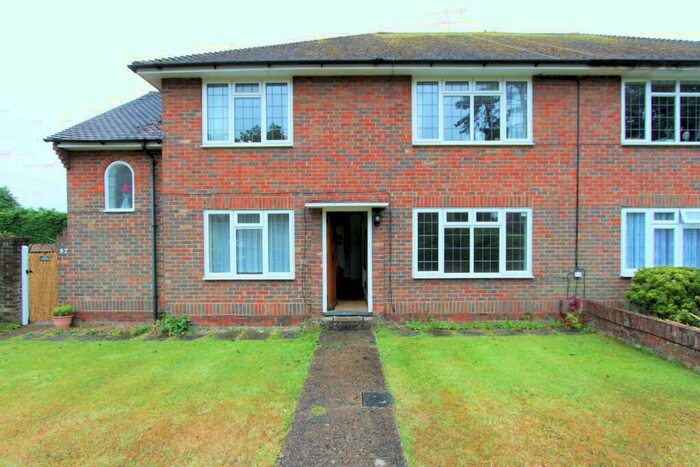 2 Bedroom Flat To Rent In Upper Brighton Road, Worthing, BN14