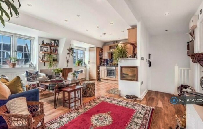 2 Bedroom Flat To Rent In Rye Lane, London, SE15