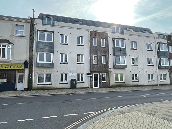 2 Bedroom Flat To Rent In Terminus Road, Littlehampton, BN17