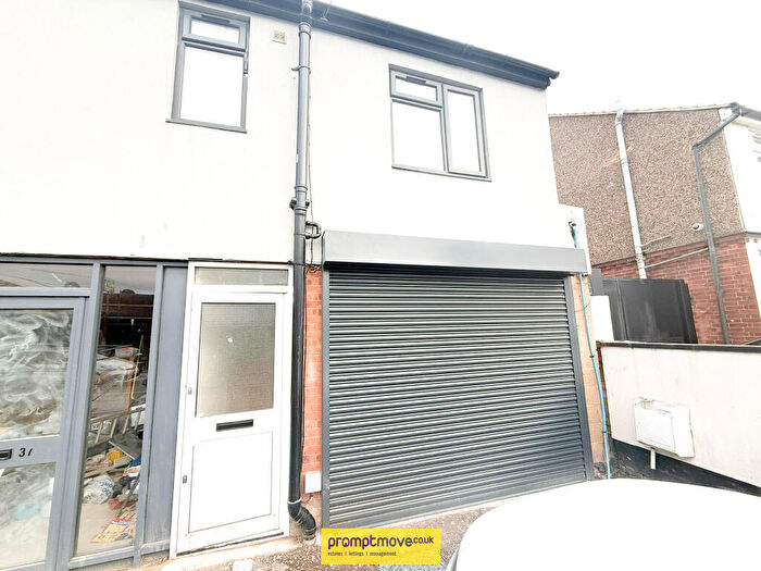 Semi Detached House To Rent In Leagrave Road Luton, LU3