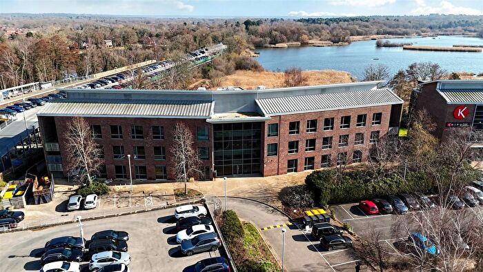 1 Bedroom Flat To Rent In Roop House Waterfront, Fleet, GU51