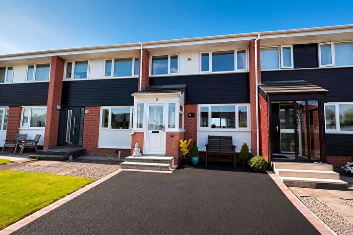 3 Bedroom Property To Rent In Flenders Avenue, Glasgow, G76