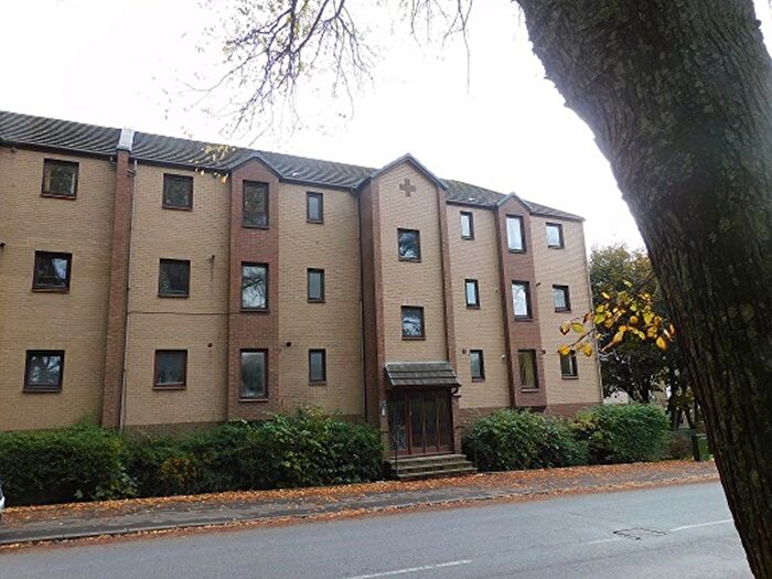 2 Bedroom Flat To Rent In Arbroath Road, Dundee, DD4