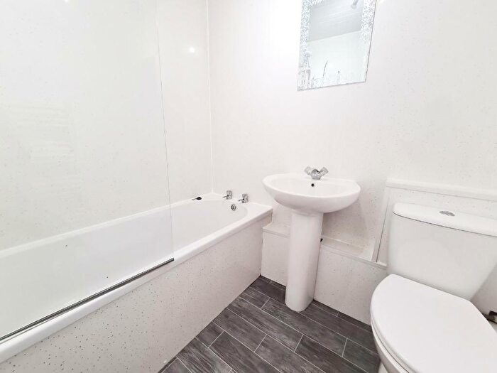 1 Bedroom Flat To Rent In Cromarty Place, East Kilbride, South Lanarkshire, G74