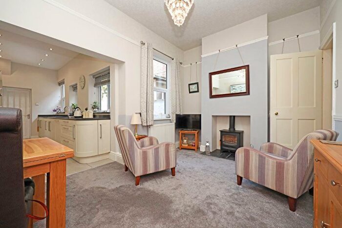 2 Bedroom End Of Terrace House For Sale In Lichfield Street, Stone, Staffordshire, ST15
