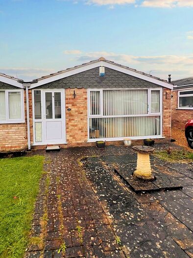1 Bedroom Bungalow For Sale In Elmwood Close, Stokesley, Middlesbrough, TS9