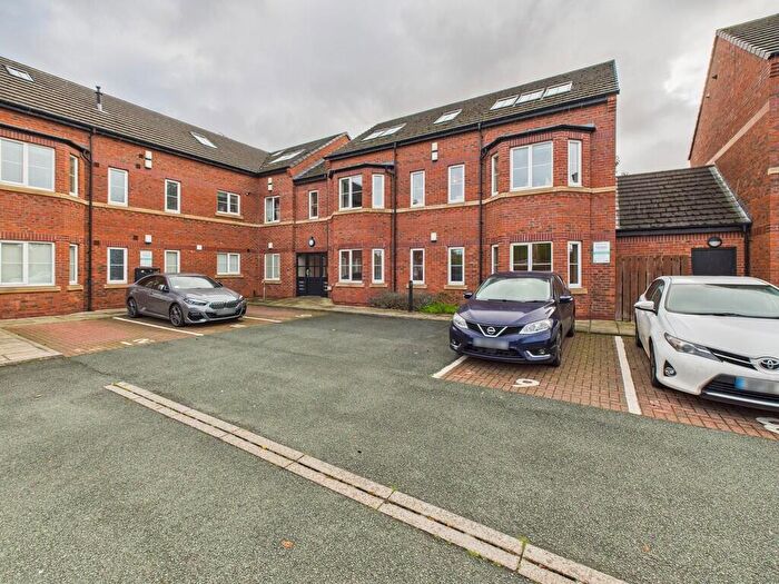 2 Bedroom Apartment For Sale In Boundary Court, Tarvin Road, CH3