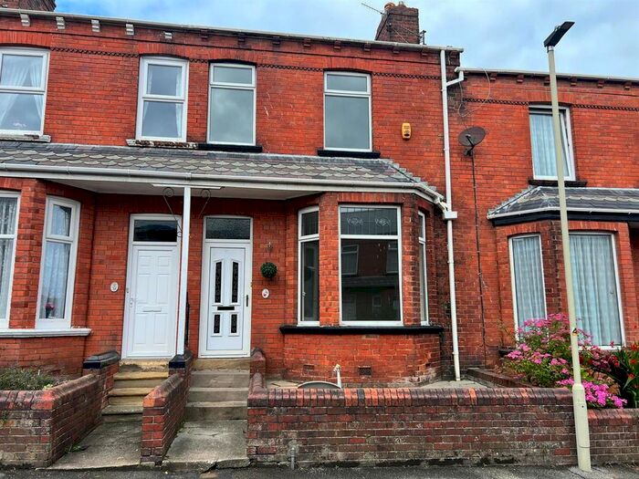 3 Bedroom Terraced House To Rent In Beechville Avenue, Scarborough, YO12