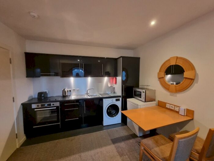 1 Bedroom Flat To Rent In Rosemount Viaduct, Rosemount, Aberdeen, AB25