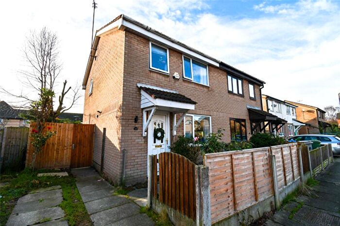 3 Bedroom Semi Detached House For Sale In St. Annes Close, Birkenhead, CH41