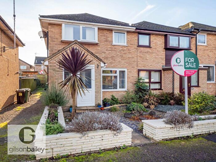3 Bedroom End Of Terrace House For Sale In Berryfields, Brundall, NR13