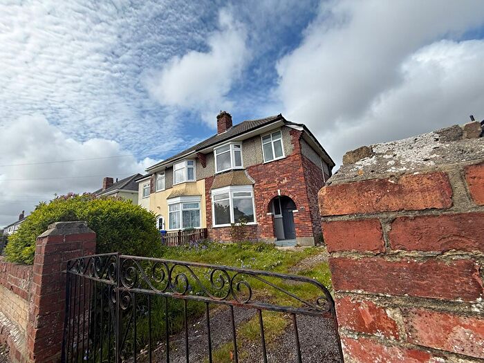 3 Bedroom Semi-detached House To Rent In Mossley Avenue, Poole, BH12