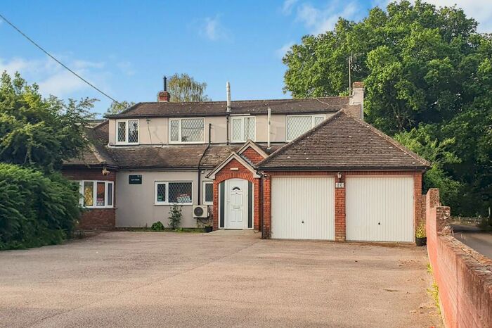 Detached House For Sale In Elm House, Wivenhoe Road, Alresford, Colchester, Essex, CO7