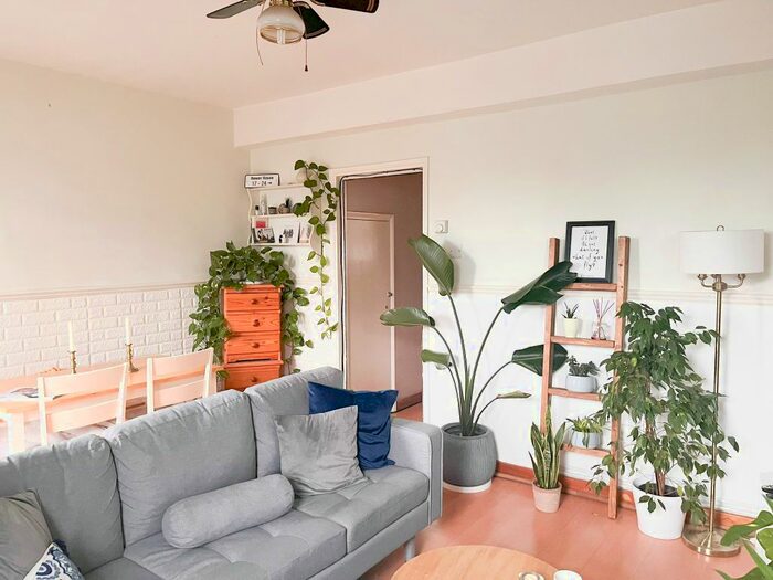 2 Bedroom Maisonette To Rent In Hewer House, London, SW4