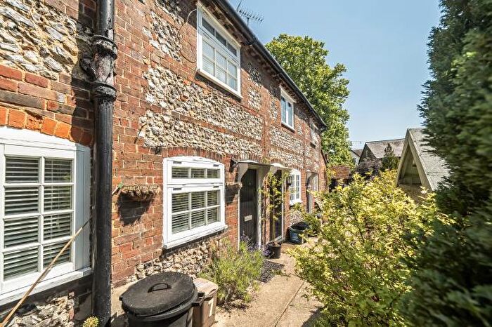 1 Bedroom Terraced House For Sale In Bury Lane, Chesham, HP5
