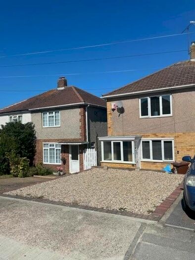 2 Bedroom Semi-Detached House To Rent In Crestway, Chatham, Kent, ME5