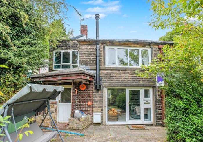 3 Bedroom End Of Terrace House For Sale In Woodend, Shaw, Oldham, Greater Manchester, OL2