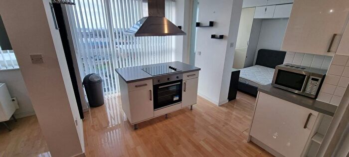 Studio To Rent In Conway Street, Liverpool, L5