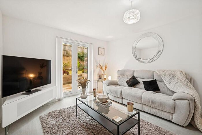 4 Bedroom Detached House For Sale In Croft Park Crescent, Whitburn, EH47