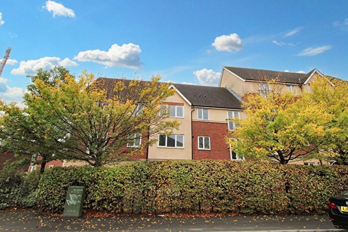 2 Bedroom Flat For Sale In Hartford Street, Heaton, Newcastle Upon Tyne, NE6