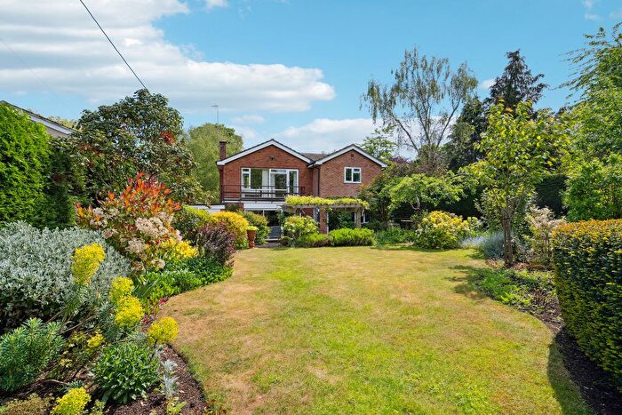 4 Bedroom Detached House For Sale In Watery Lane, Clifton Hampden, OX14