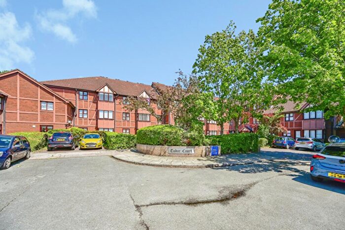 1 Bedroom Flat For Sale In Tudor Court, Liverpool, L19