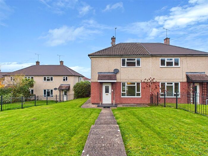 2 Bedroom Semi Detached House For Sale In Hazel Close, Worcester, Worcestershire, WR4