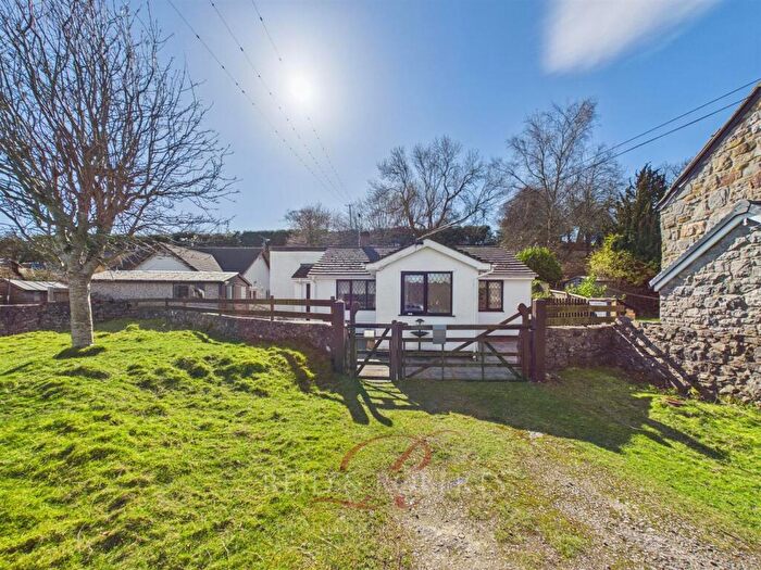 2 Bedroom Detached Bungalow For Sale In Halkyn, Holywell, CH8