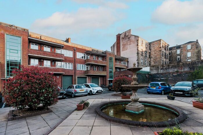 2 Bedroom Flat To Rent In Mingarry Street, Glasgow, G20