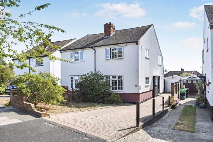 2 Bedroom Semi Detached House To Rent In Footbury Hill Road, Orpington, BR6