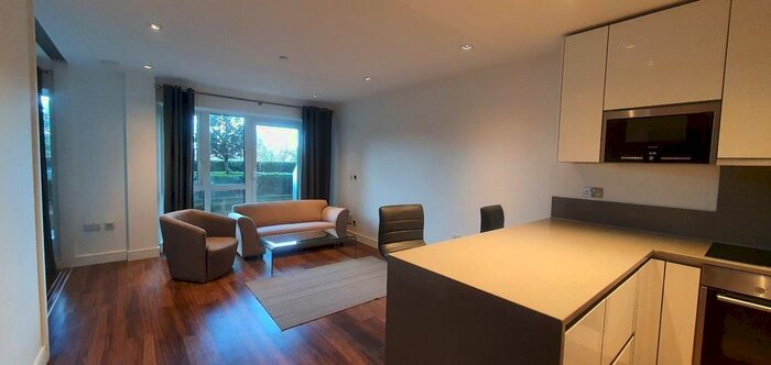 1 Bedroom Flat To Rent In Dickens Yard, Longfield Avenue, Ealing, W5