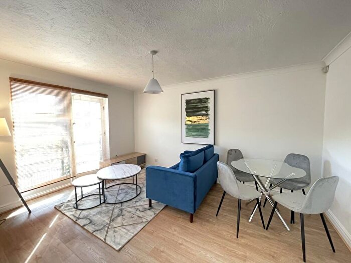 1 Bedroom Apartment To Rent In Ship Canal House, Slate Wharf, M15