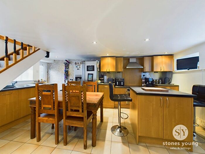 2 Bedroom Cottage For Sale In West View Place, Blackburn, BB2