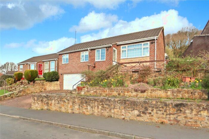 3 Bedroom Bungalow For Sale In Oakfields, Burnopfield, Newcastle Upon Tyne, NE16