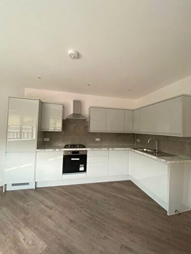 1 Bedroom Flat To Rent In High Road, London, N22