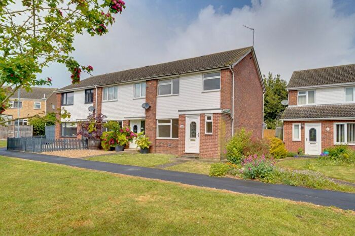 3 Bedroom End Of Terrace House For Sale In St. Ives, Cambridgeshire, PE27