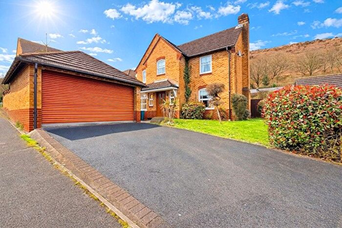 4 Bedroom Detached House For Sale In Dan Y Graig Heights, Talbot Green, Pontyclun, Rhondda Cynon Taff., CF72