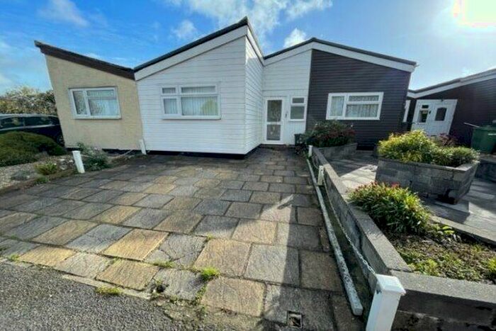 2 Bedroom Property To Rent In Ellen Close, Truro, TR4