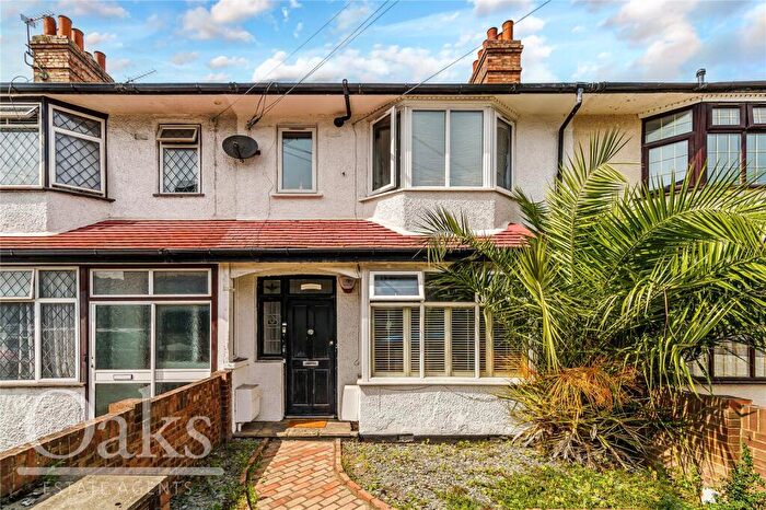 2 Bedroom Terraced House For Sale In Bond Road, Mitcham, CR4