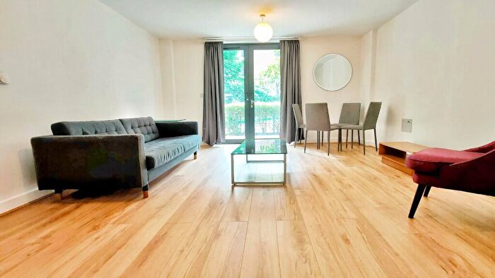 1 Bedroom Apartment To Rent In Albatross Way, London, SE16