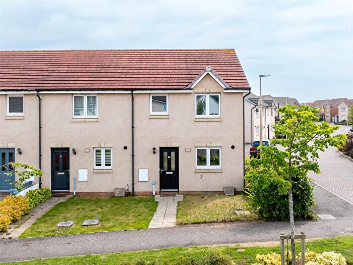 3 Bedroom End Of Terrace House For Sale In Yosemite Park, Dunbar, East Lothian, EH42