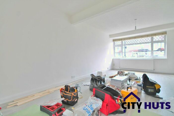 3 Bedroom Terraced House To Rent In Stockton Road, London, N18