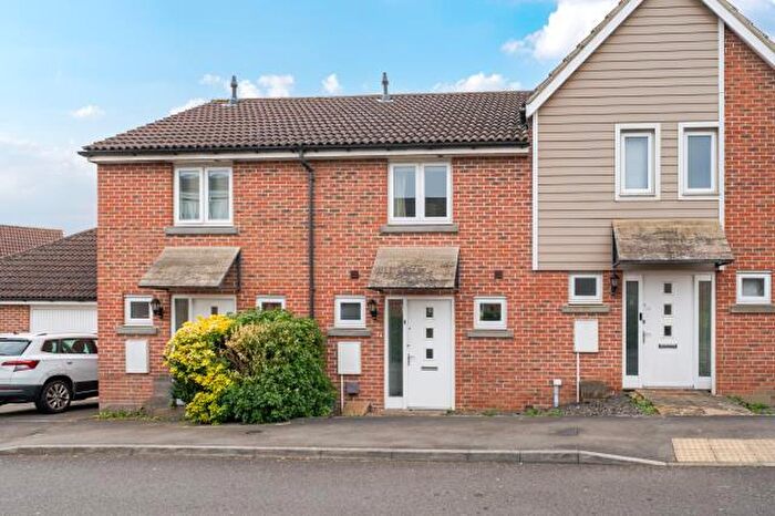 2 Bedroom Terraced House For Sale In Hutchins Way, Basingstoke, Hampshire, RG24